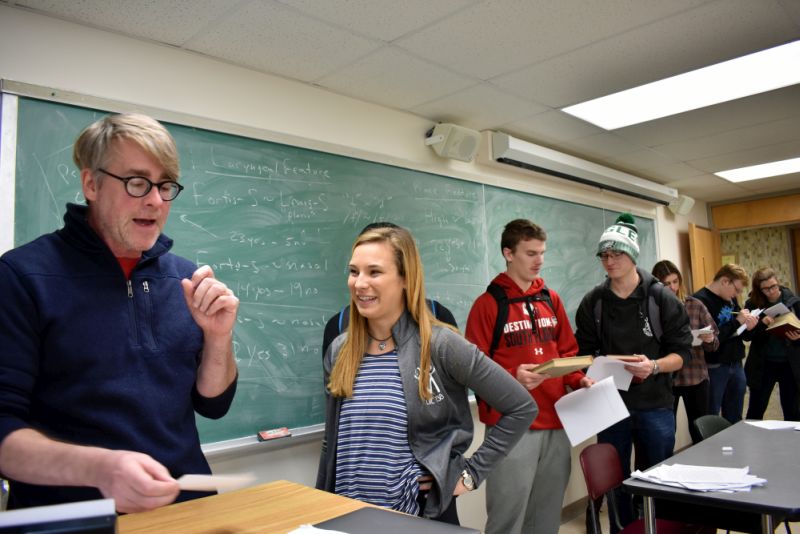 Prof. Eric Raimy and students in Ling 310 Phonology