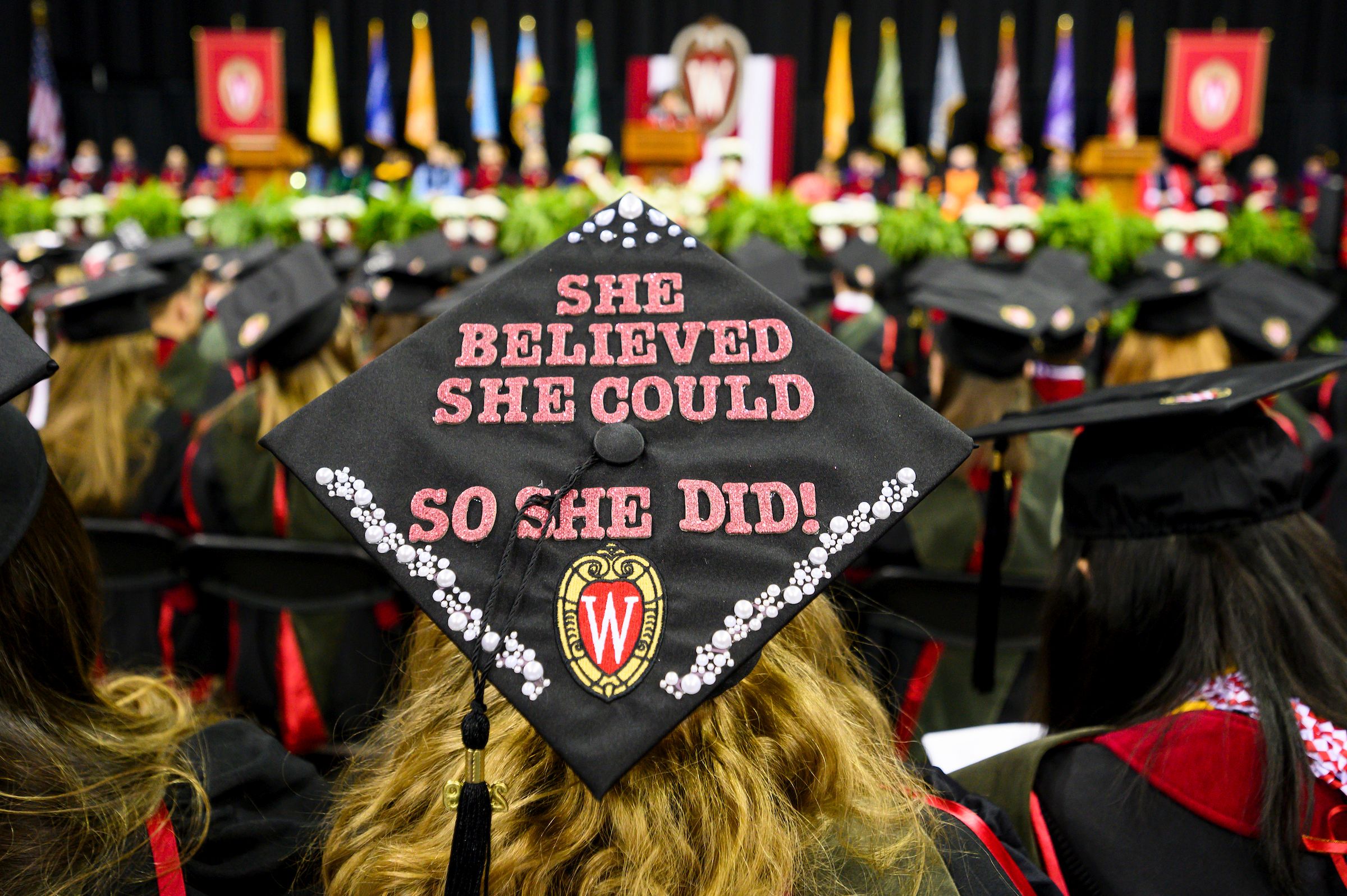 "She believed she could so she did!" on graduation cap