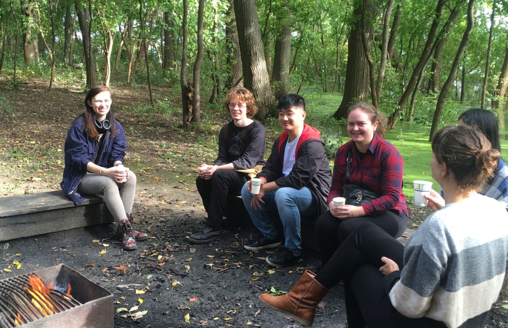 Linguistics students at the LSO Fall Picnic